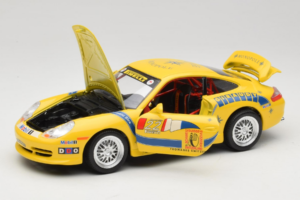 Porsche 911 996 GT3 Cup #22 Bburago 1:18 3395 Métal Moulé — image 2 sur 8
