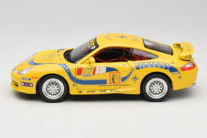 Porsche 911 996 GT3 Cup #22 Bburago 1:18 3395 Métal Moulé — image 4 sur 8
