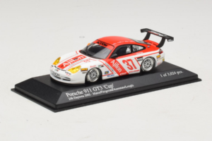 Porsche 911 996 GT3 Cup #37 Matos / Fitzgerald Rolex 24 at Daytona 2005 Minichamps 1:43 400056237 Métal Moulé — image 2 sur 4