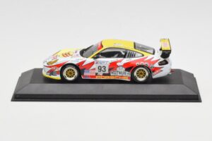 Porsche 911 996 GT3 Cup #93 L. Luhr / G. Maassen / E. Collard 24 Hours of Le Mans 2003 Minichamps 1:43 S5527 Métal Moulé