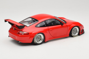 Porsche 911 996 GT3 RSR FIA GT 2004 Rouge Minichamps 1:18 100046400 Métal Moulé — image 3 sur 8