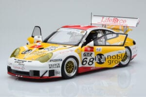 Porsche 911 996 GT3 RSR #68 M. Marsh FIA GT Zhuhai 2005 AUTOart 1:18 80582 Métal Moulé — image 2 sur 8