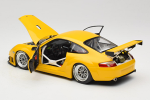 Porsche 911 996 GT3 RSR Yello ALMS 2004 Minichamps 1:18 100046401 Métal Moulé — image 5 sur 8