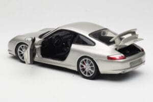 Porsche 911 996 GT3 Argent Hot Wheels 1:18 C2590 Métal Moulé — image 5 sur 8