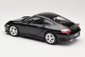Porsche 911 996 Turbo Noir Bburago 1:18 18-12030 Métal Moulé — image 7 sur 8
