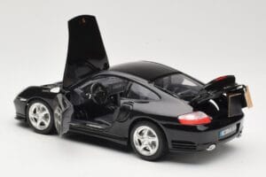 Porsche 911 996 Turbo Noir Bburago 1:18 3367 Métal Moulé — image 5 sur 8