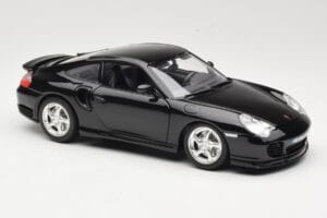 Porsche 911 996 Turbo Noir Bburago 1:18 3367 Métal Moulé — image 6 sur 8