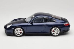 Porsche 911 996.2 Carrera 4S Bleu Foncé GT Spirit 1:18 GT938 Résine — image 3 sur 6