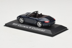 Porsche 911 997 Carrera 4 Cabriolet Bleu Foncé Minichamps 1:43 WAP02015216-P1 Métal Moulé — image 3 sur 4