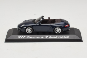 Porsche 911 997 Carrera 4 Cabriolet Bleu Foncé Minichamps 1:43 WAP02015216-R1 Métal Moulé