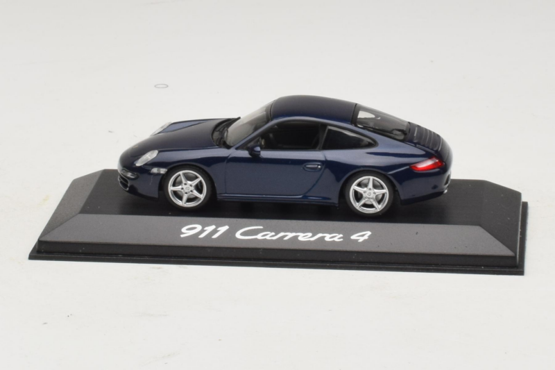 Porsche 911 997 Carrera 4 Dark Blue Metallic Minichamps 1:43 Porsche 911 997 Carrera 4 Dark Blue Metallic Minichamps 1:43 WAP02010016 Métal Moulé