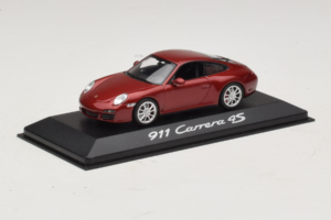 Porsche 911 997 Carrera 4S Rouge Minichamps 1:43 WAP02001718 Métal Moulé — image 2 sur 4