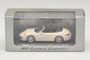 Porsche 911 997 Carrera Cabriolet Blanc Minichamps 1:43 WAP02001118 Métal Moulé — image 4 sur 5