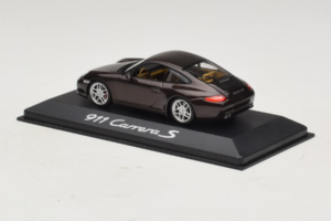 Porsche 911 997 Carrera S Brown Metallic Minichamps 1:43 WAP02001318 Métal Moulé — image 3 sur 4