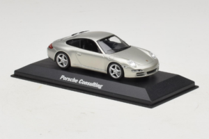 Porsche 911 997 Carrera Silver Metallic Minichamps 1:43 WAP02011515 Métal Moulé — image 2 sur 5