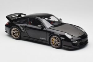 Porsche 911 997 GT2 RS Noir & Argent Roues Minichamps 1:18 100069401 Métal Moulé — image 6 sur 8