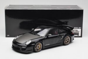 Porsche 911 997 GT2 RS Noir & Argent Roues Minichamps 1:18 100069401 Métal Moulé — image 8 sur 8