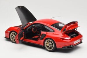 Porsche 911 997 GT2 RS Rouge AUTOart 1:18 77964 Métal Moulé — image 5 sur 8