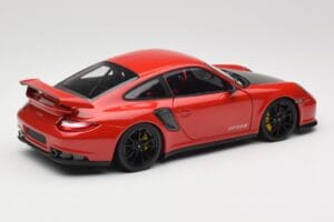 Porsche 911 997 GT2 RS Rouge Avec Jantes Noires Minichamps 1:18 100069407 Métal Moulé — image 3 sur 8
