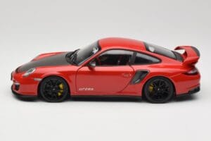 Porsche 911 997 GT2 RS Rouge Avec Jantes Noires Minichamps 1:18 100069407 Métal Moulé — image 4 sur 8