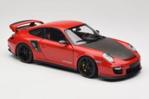 Porsche 911 997 GT2 RS Rouge Avec Jantes Noires Minichamps 1:18 100069407 Métal Moulé — image 6 sur 8