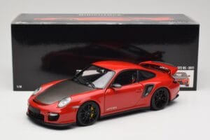 Porsche 911 997 GT2 RS Rouge Avec Jantes Noires Minichamps 1:18 100069407 Métal Moulé — image 8 sur 8
