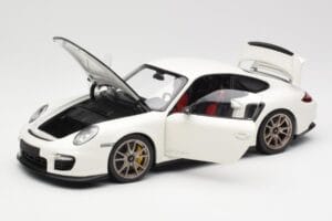 Porsche 911 997 GT2 RS Blanc Minichamps 1:18 100069400 Métal Moulé — image 2 sur 8