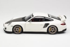 Porsche 911 997 GT2 RS Blanc Minichamps 1:18 100069400 Métal Moulé — image 4 sur 8