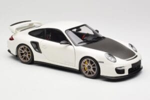 Porsche 911 997 GT2 RS Blanc Minichamps 1:18 100069400 Métal Moulé — image 6 sur 8