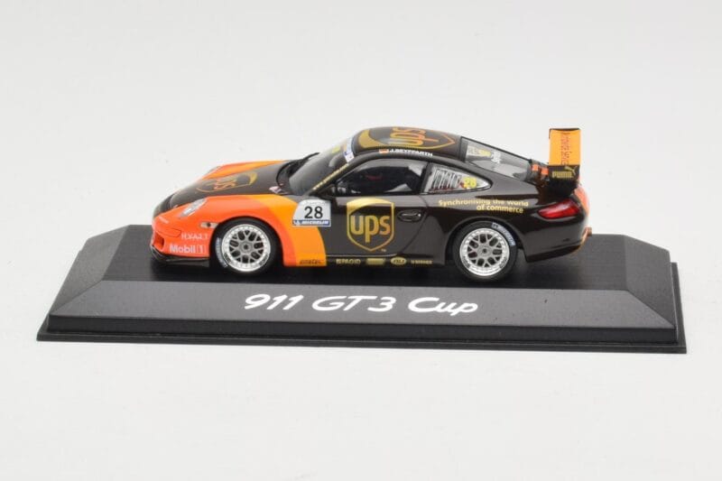 Porsche 911 997 GT3 Cup #28 M. Seffarth Carrera Cup 2006 Minichamps 1:43 WAP02012316 Métal Moulé