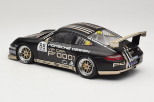 Porsche 911 997 GT3 Cup #88 VIP Porsche Mobil 1 Supercup 2007 AUTOart 1:18 WAP02112517 Métal Moulé — image 7 sur 8