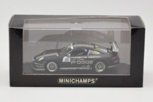Porsche 911 997 GT3 Cup #89 Porsche Design Supercup VIP Car 2007 Minichamps 1:43 WAP02013817 Métal Moulé — image 4 sur 4
