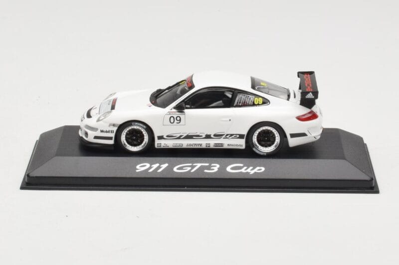 Porsche 911 997 GT3 Cup #9 2009 Minichamps 1:43 Porsche 911 997 GT3 Cup #9 2009 Minichamps 1:43 WAP0200030A-R Métal Moulé