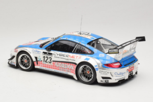 Porsche 911 997 GT3 R #123 Muhlner Motorsport E. Fumal / E. Thiry 24 Hours of Spa 2011 Minichamps 1:18 151118923 Métal Moulé — image 5 sur 6