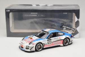 Porsche 911 997 GT3 R #123 Muhlner Motorsport E. Fumal / E. Thiry 24 Hours of Spa 2011 Minichamps 1:18 151118923 Métal Moulé — image 6 sur 6