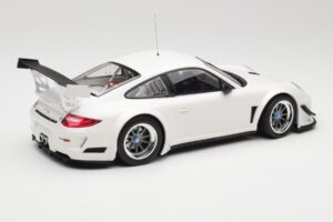 Porsche 911 997 GT3 R Street Blanc Minichamps 1:18 151108900 Métal Moulé — image 2 sur 6