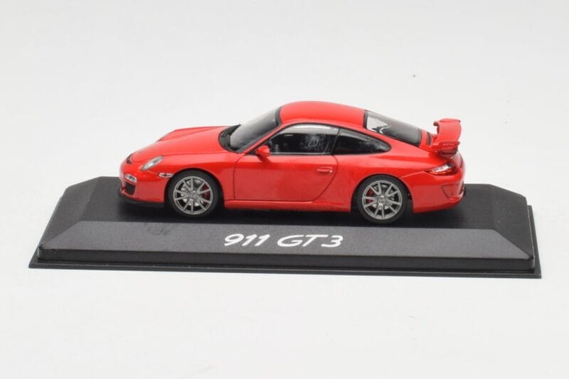 Porsche 911 997 GT3 Rouge Minichamps 1:43 Porsche 911 997 GT3 Rouge Minichamps 1:43 WAP02001619 Métal Moulé