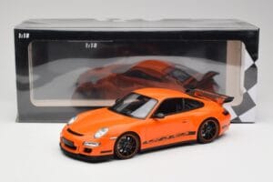 Porsche 911 997 GT3 RS Orange Minichamps 1:18 155062122 Métal Moulé — image 6 sur 6