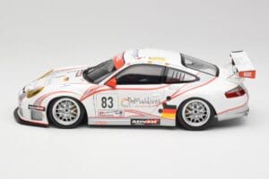 Porsche 911 997 GT3 RSR #83 Team Seikel L. Nielsen / M. Ehret / D. Farnbacher 24 Hours of Le Mans 2006 Minichamps 1:18 100066 — image 4 sur 8