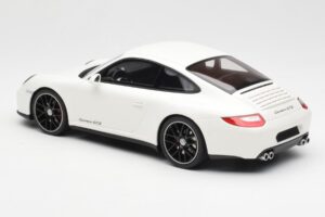 Porsche 911 997 GTS Blanc GT Spirit 1:18 GT287 Résine — image 5 sur 6