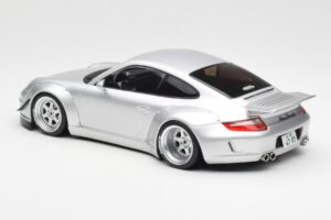 Porsche 911 997 RWB Abu Dhabi IXO 1:18 18CMC166 Métal Moulé — image 5 sur 6