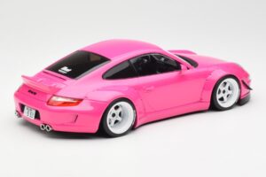 Porsche 911 997 RWB Rose IXO 1:18 18CMC167 Métal Moulé — image 2 sur 5