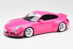 Porsche 911 997 RWB Rose IXO 1:18 18CMC167 Métal Moulé