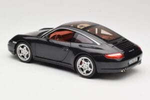 Porsche 911 997 Targa Noir Norev 1:18 187506 Métal Moulé — image 7 sur 8