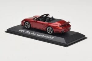 Porsche 911 997 Turbo Cabriolet Rouge Minichamps 1:43 WAP0200130A Métal Moulé — image 3 sur 4