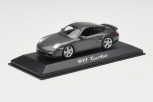 Porsche 911 997 Turbo Grey Metallic Minichamps 1:43 WAP02013116 Métal Moulé — image 2 sur 4