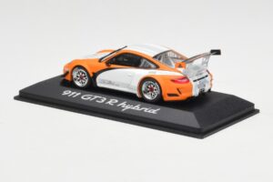 Porsche 911 GT3 R Hybrid 997.2 Presentation White Orange Minichamps 1:43 WAP0201170B Métal Moulé — image 3 sur 4