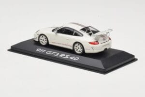 Porsche 911 997.2 GT3 RS 4.0 Blanc Minichamps 1:43 WAP0200010C Métal Moulé — image 3 sur 4