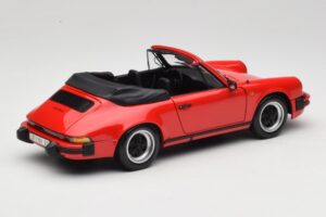 Porsche 911 SC Cabriolet Rouge Minichamps 1:18 100063030 Métal Moulé — image 3 sur 8