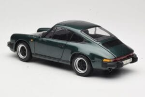Porsche 911 Carrera Green Metallic Minichamps 1:18 100063022 Métal Moulé — image 7 sur 8
